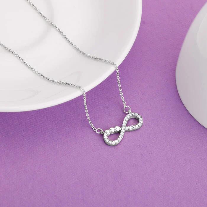 Ladies Chain